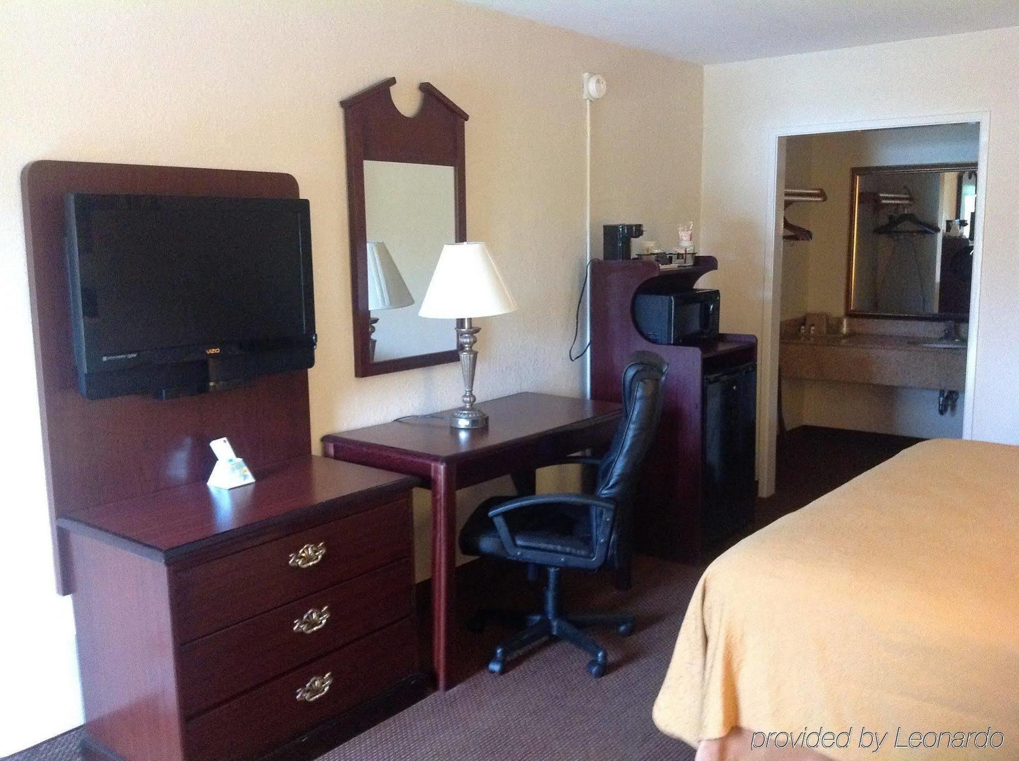 Red Roof Inn Tallahassee East Quarto foto